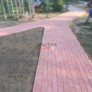 тротуарная плитка во дворе частного дома фотo и цена